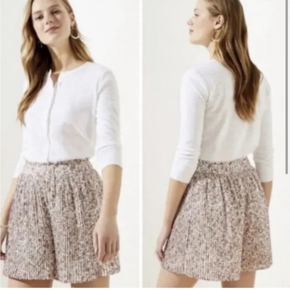 LOFT Pants - LOFT High Rise Flowy Pleated Floral Shorts | XL